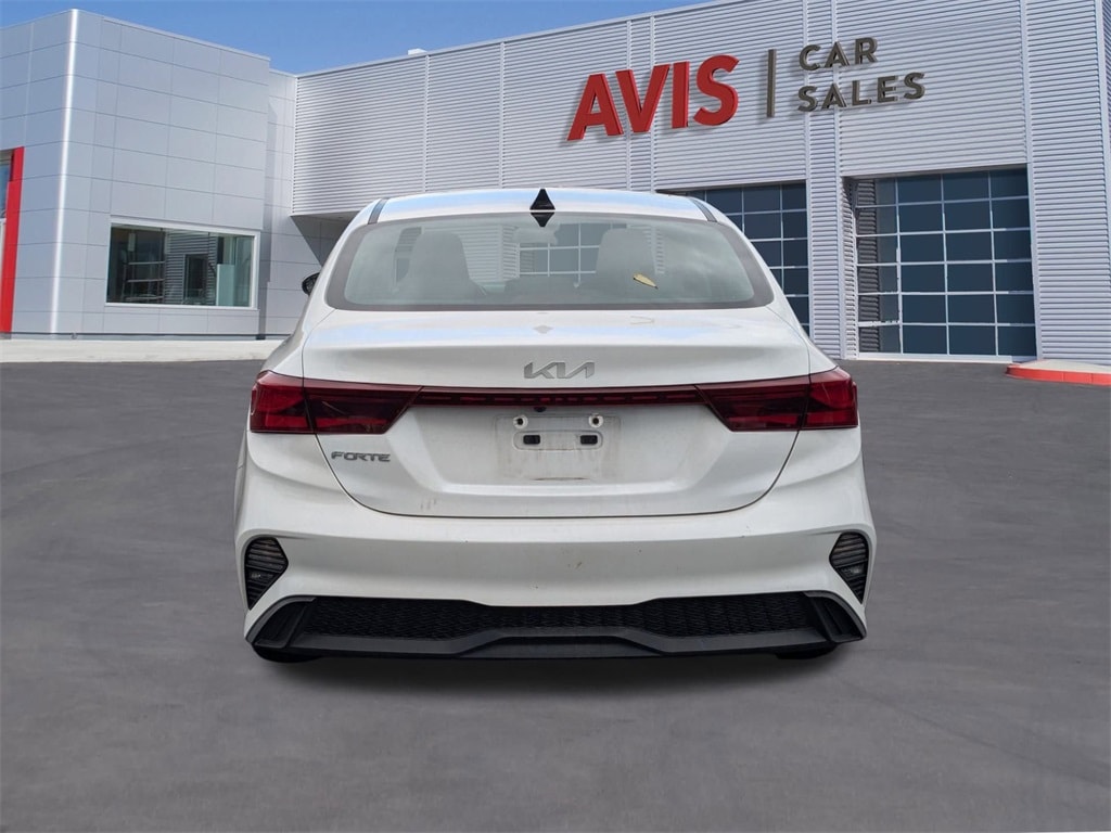 Thumbnail: 2024 Kia Forte - 5