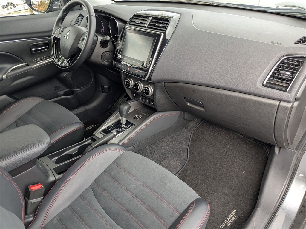 Thumbnail: 2025 Mitsubishi Outlander Sport - 34