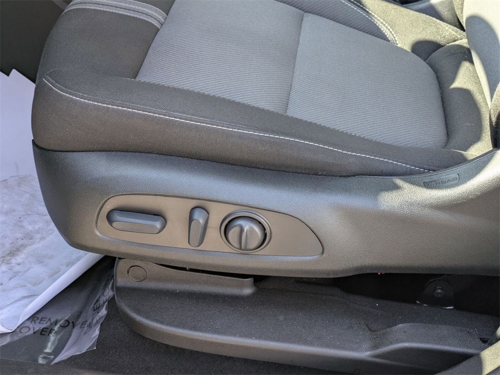 Thumbnail: 2025 Chevrolet Blazer - 15