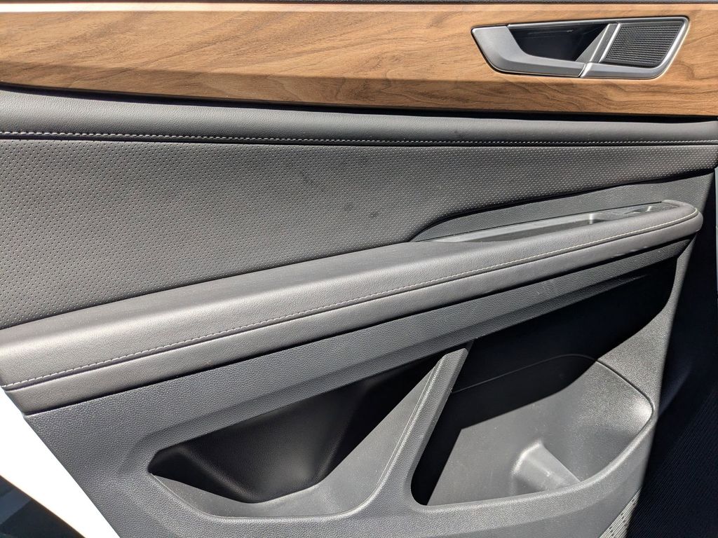 Thumbnail: 2025 Volkswagen Atlas - 25