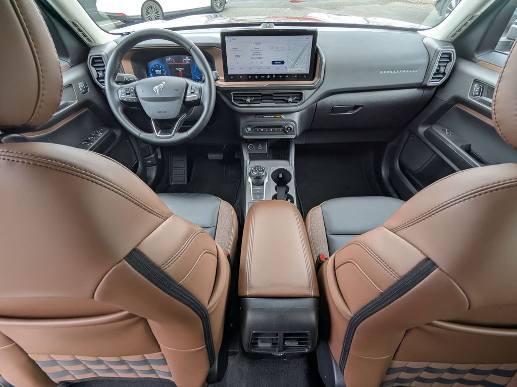 Thumbnail: 2025 Ford Bronco Sport - 28