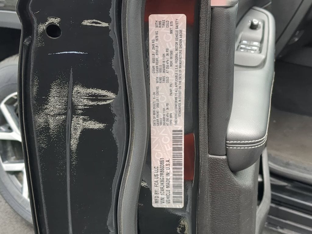 Thumbnail: 2024 Jeep Grand Cherokee L - 37