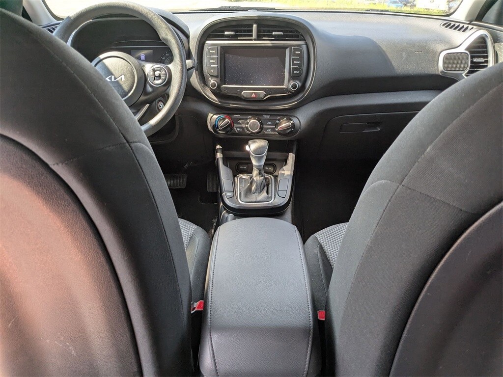 Thumbnail: 2022 Kia Soul - 26