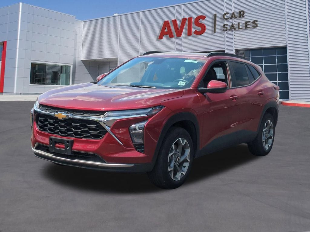 2025 Chevrolet Trax LT's photo