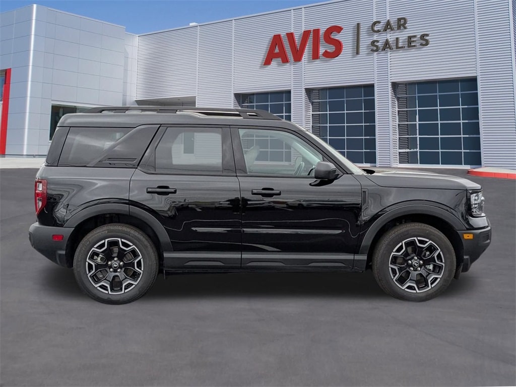 Thumbnail: 2025 Ford Bronco Sport - 7