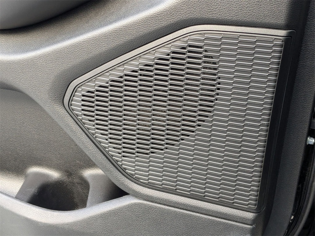 Thumbnail: 2024 Jeep Grand Cherokee L - 15