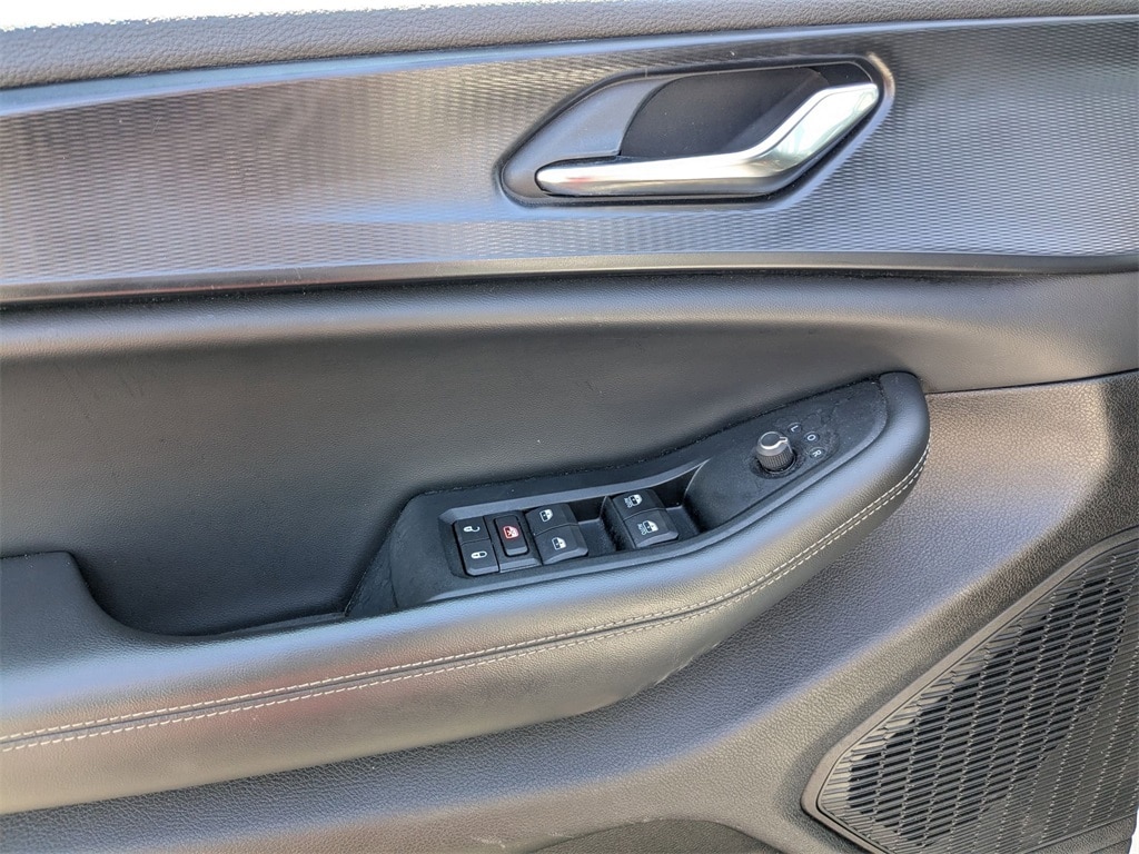 Thumbnail: 2024 Jeep Grand Cherokee L - 11