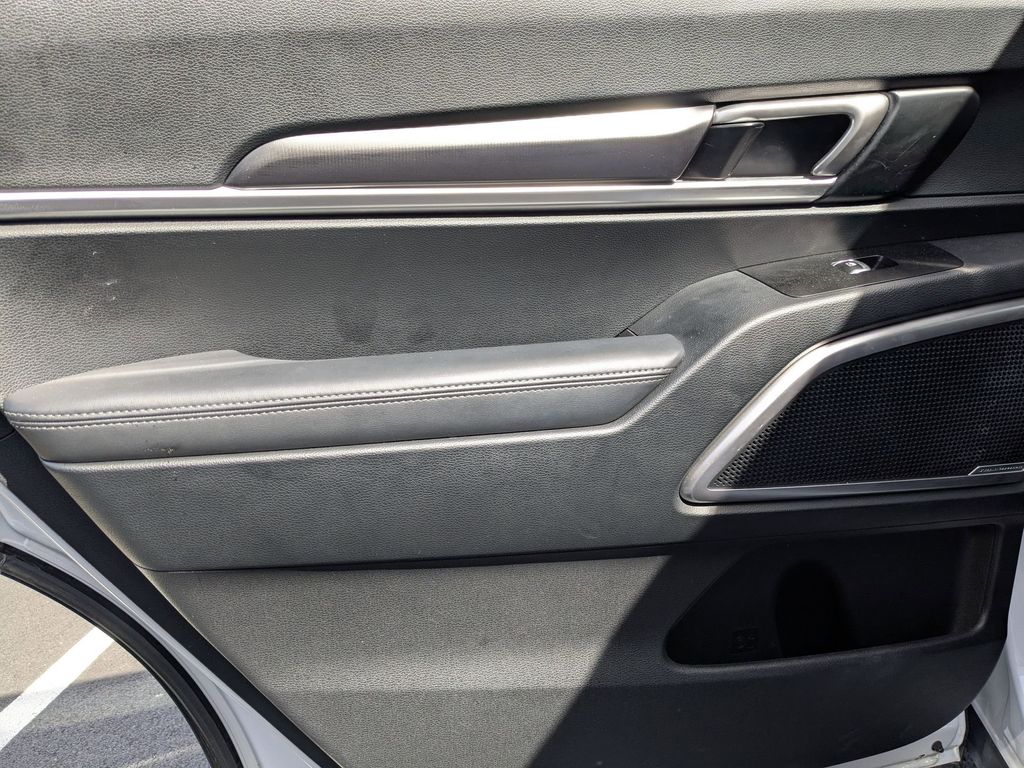 Thumbnail: 2025 Kia Telluride - 26