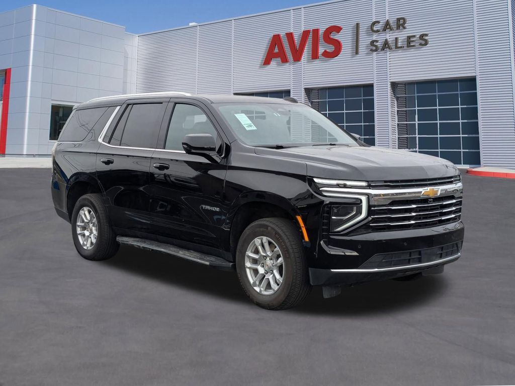 Thumbnail: 2025 Chevrolet Tahoe - 3