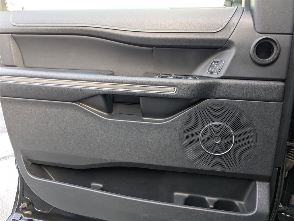 Thumbnail: 2024 Ford Expedition MAX - 10