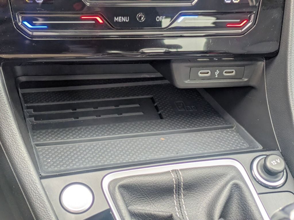 Thumbnail: 2025 Volkswagen Jetta - 27