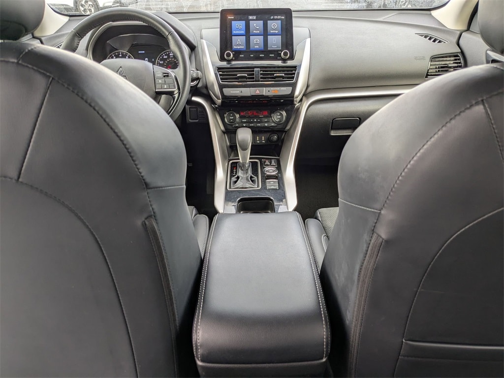 Thumbnail: 2024 Mitsubishi Eclipse Cross - 30