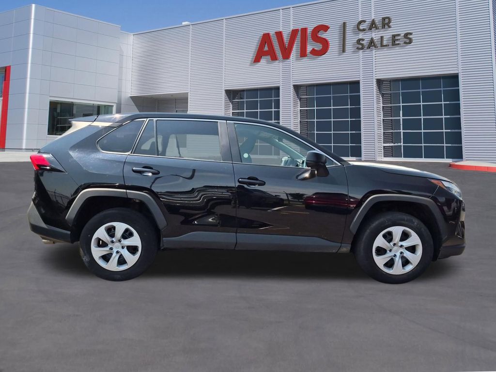 Thumbnail: 2025 Toyota RAV4 - 5