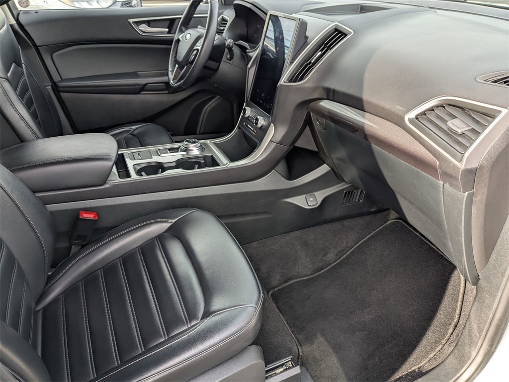 Thumbnail: 2024 Ford Edge - 33