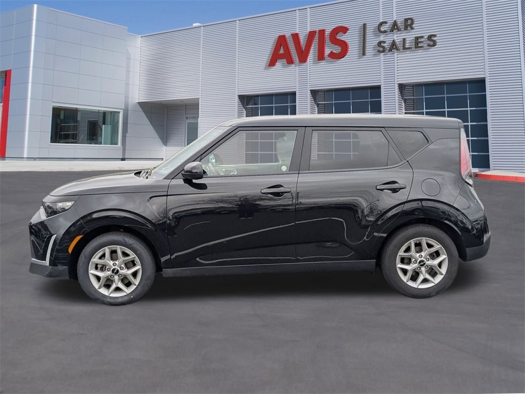 Certified 2024 Kia Soul LX Hatchback