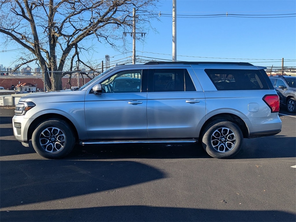 Thumbnail: 2023 Ford Expedition MAX - 2