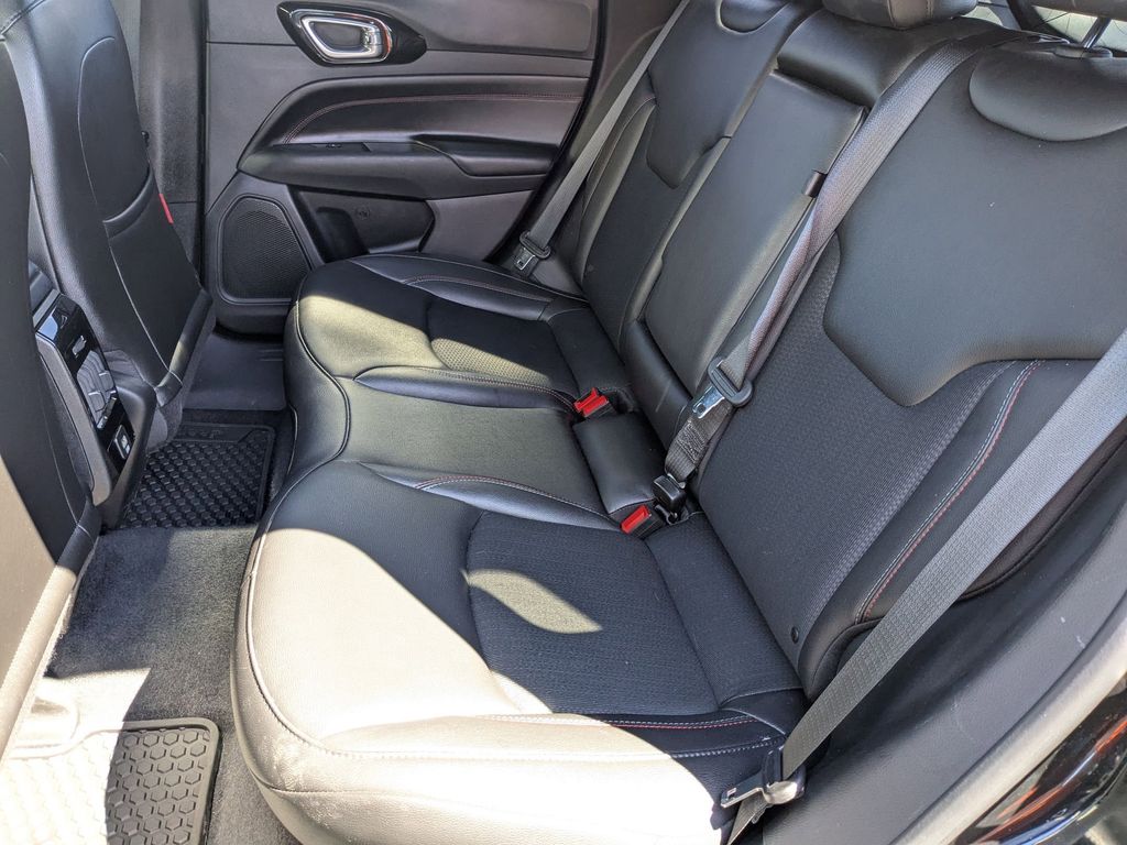 Thumbnail: 2025 Jeep Compass - 25