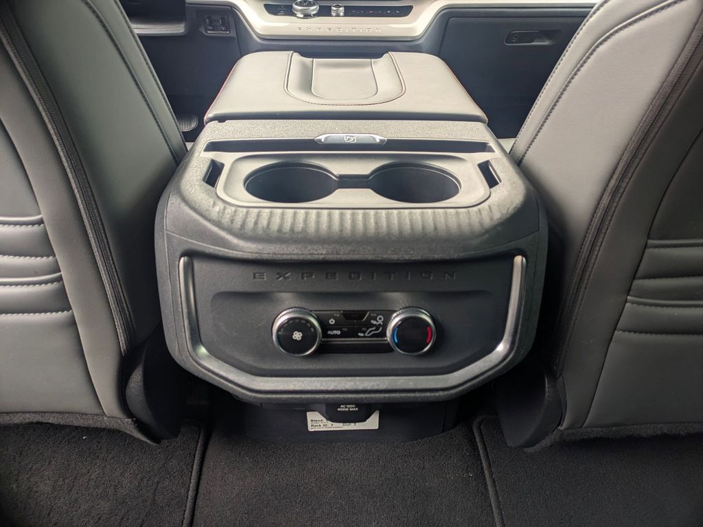 Thumbnail: 2025 Ford Expedition - 38