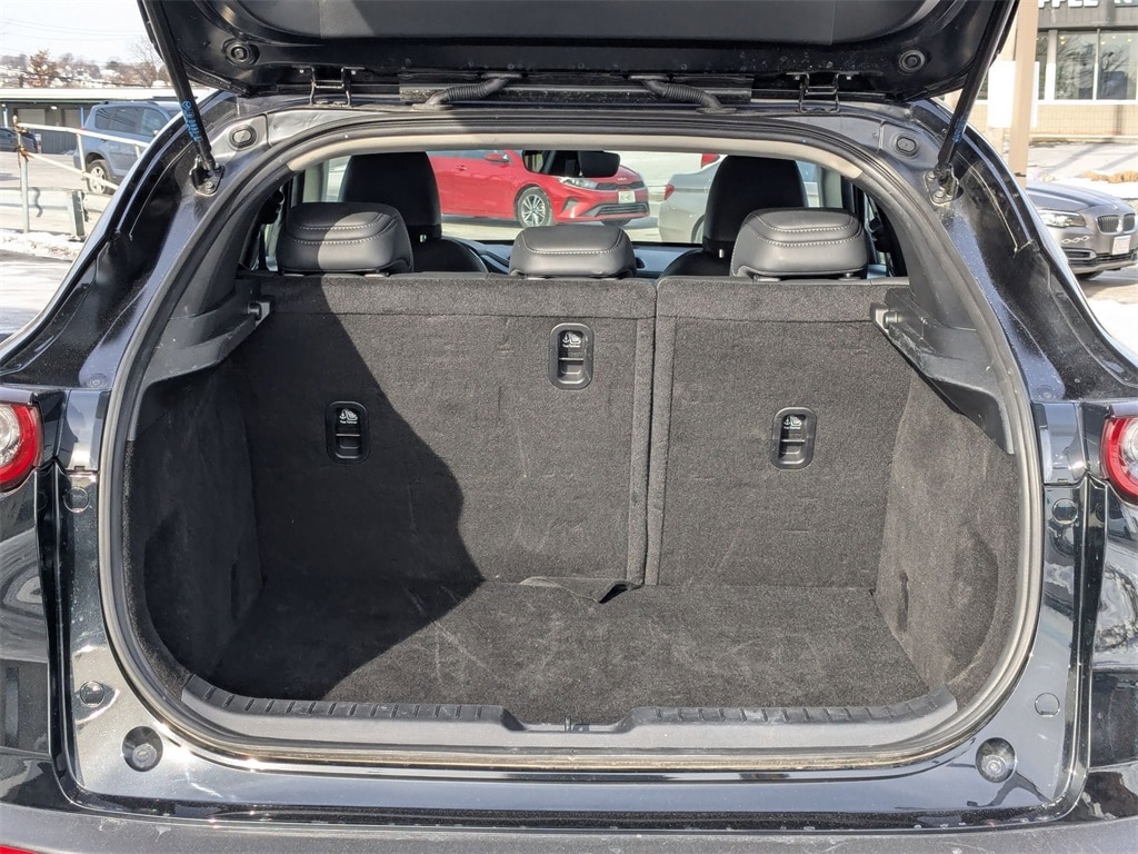 Thumbnail: 2025 Mazda CX-30 - 35