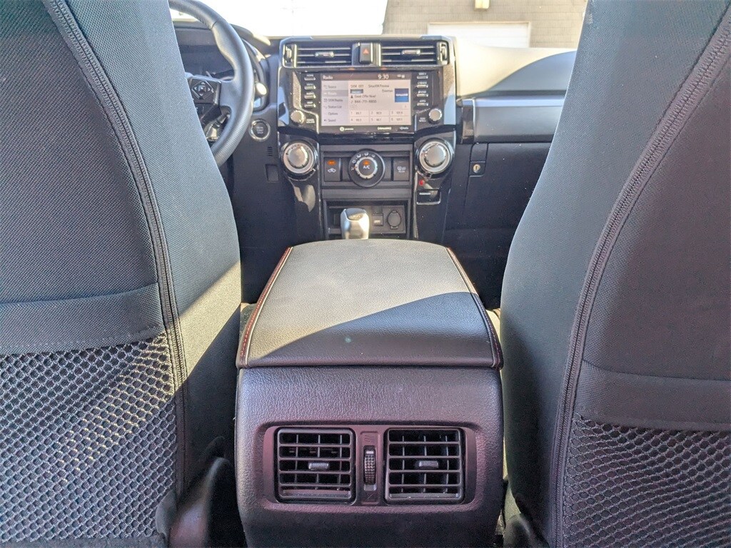 Thumbnail: 2024 Toyota 4Runner - 31