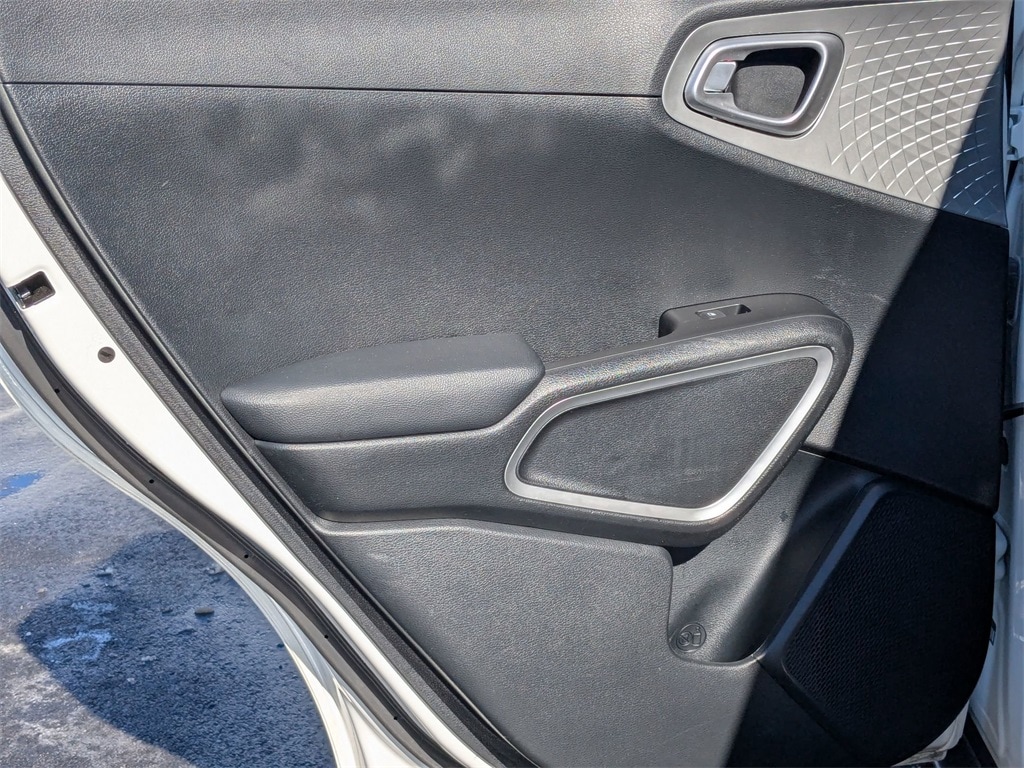 Thumbnail: 2024 Kia Soul - 26