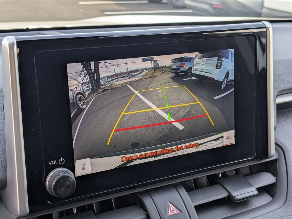 Thumbnail: 2024 Toyota RAV4 - 23