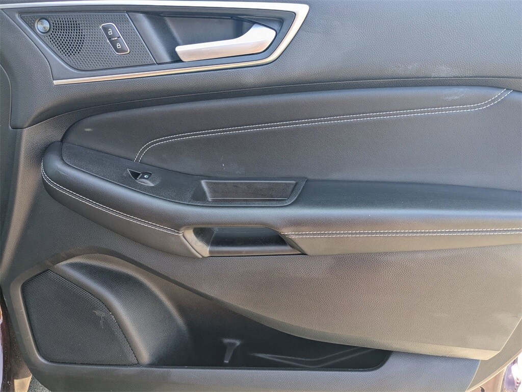 Thumbnail: 2024 Ford Edge - 31