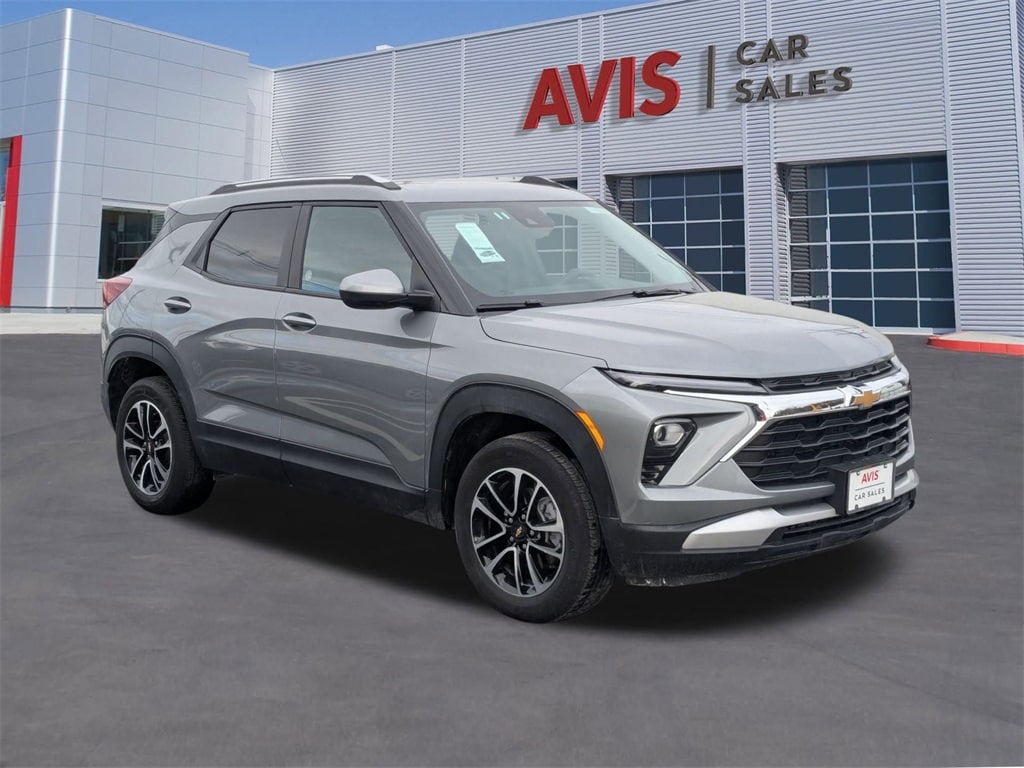 Thumbnail: 2025 Chevrolet TrailBlazer - 9