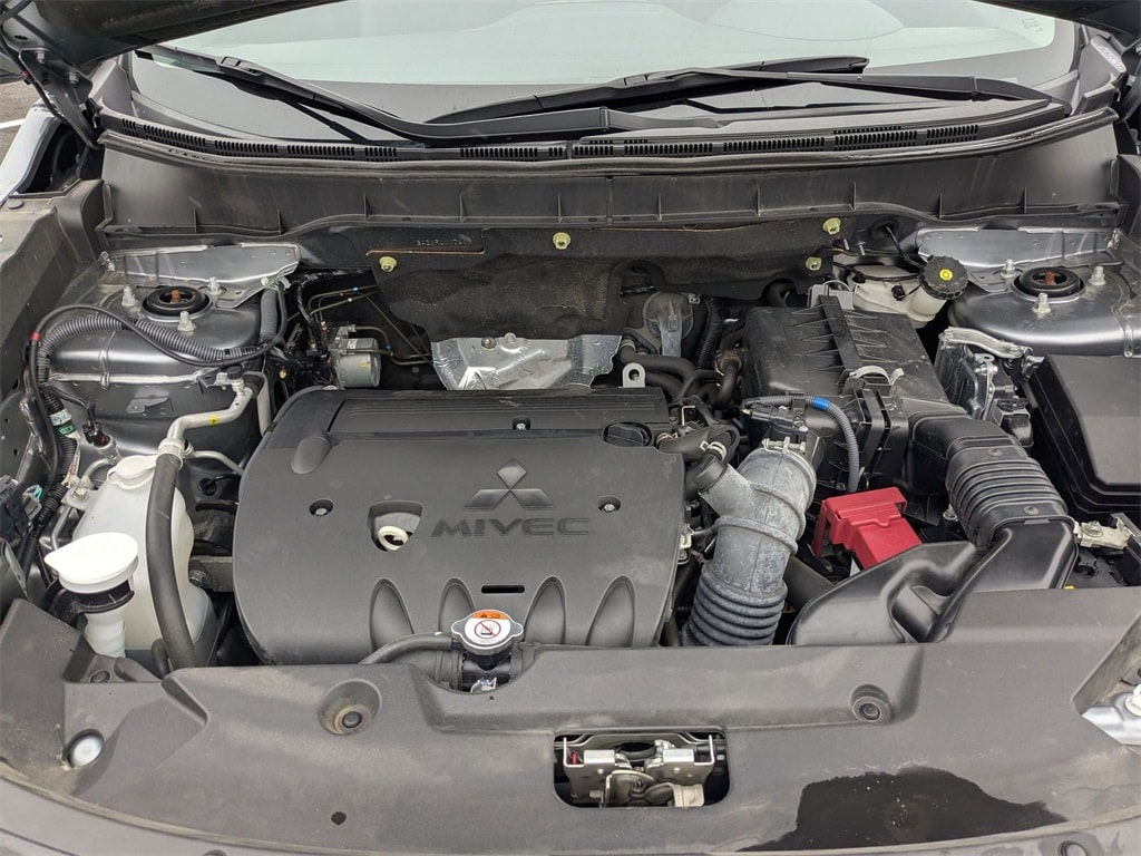 Thumbnail: 2024 Mitsubishi Outlander Sport - 36