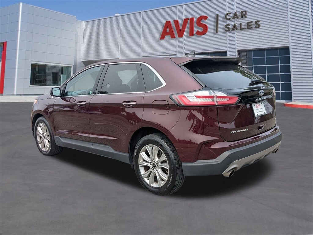 2024 Ford Edge Titanium photo 3