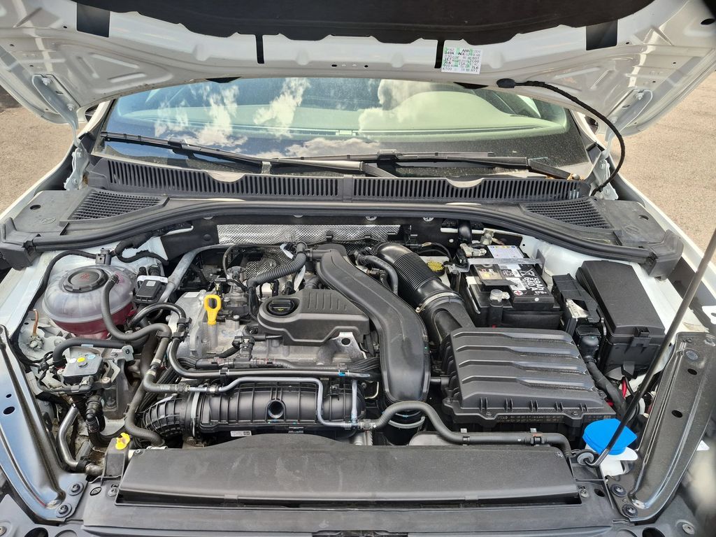Thumbnail: 2025 Volkswagen Jetta - 35
