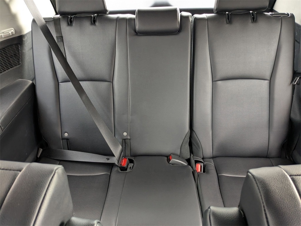 Thumbnail: 2025 Toyota Grand Highlander - 32