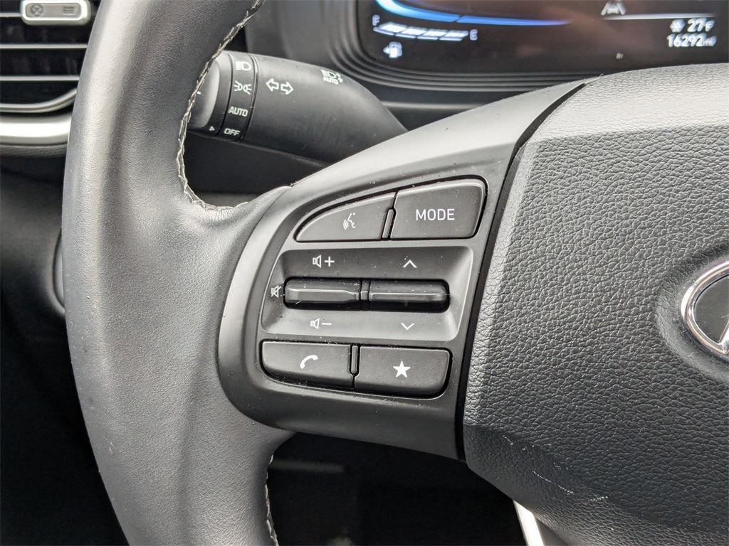 Thumbnail: 2025 Hyundai Venue - 18