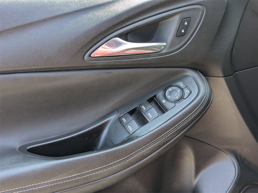 Thumbnail: 2024 Buick Encore GX - 14