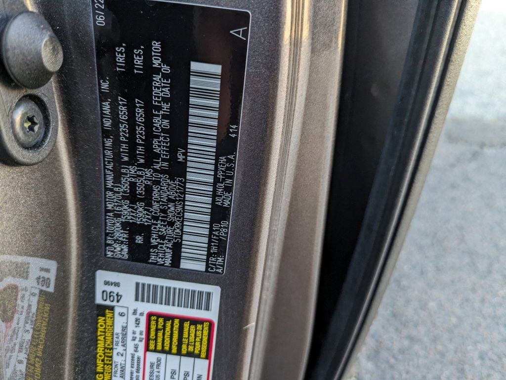 Thumbnail: 2022 Toyota Sienna - 34