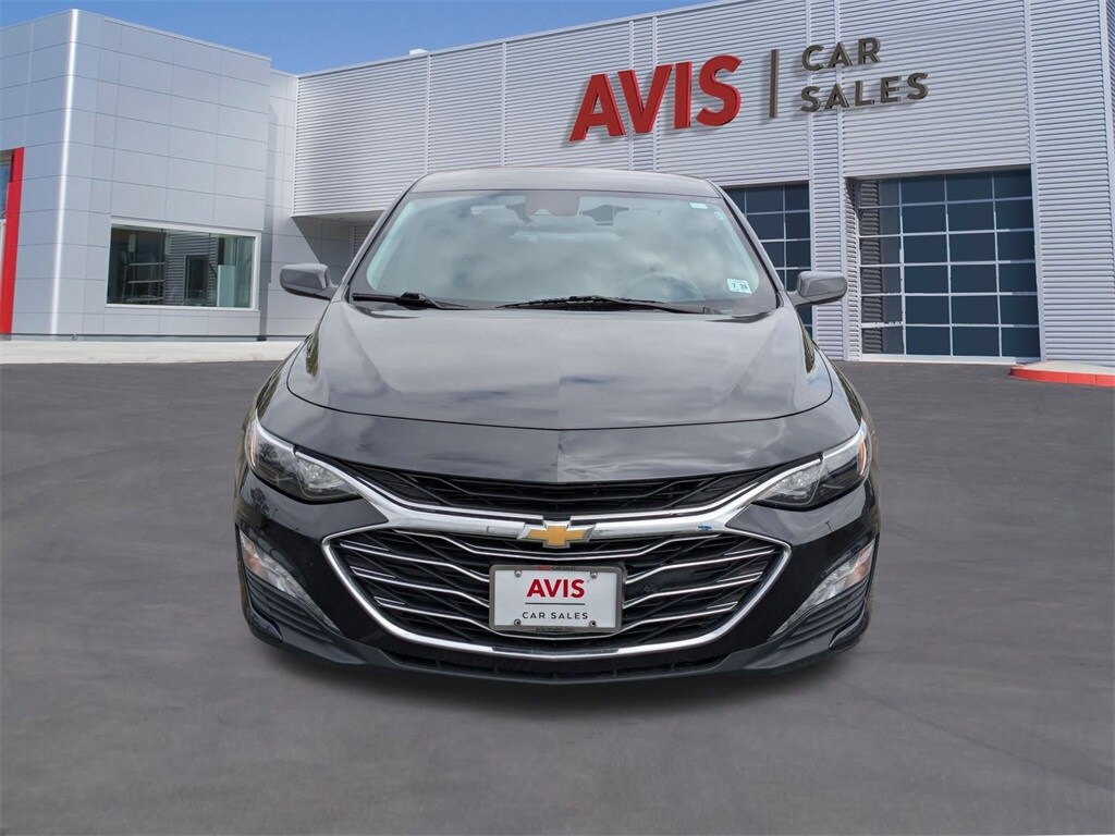 Thumbnail: 2023 Chevrolet Malibu - 10