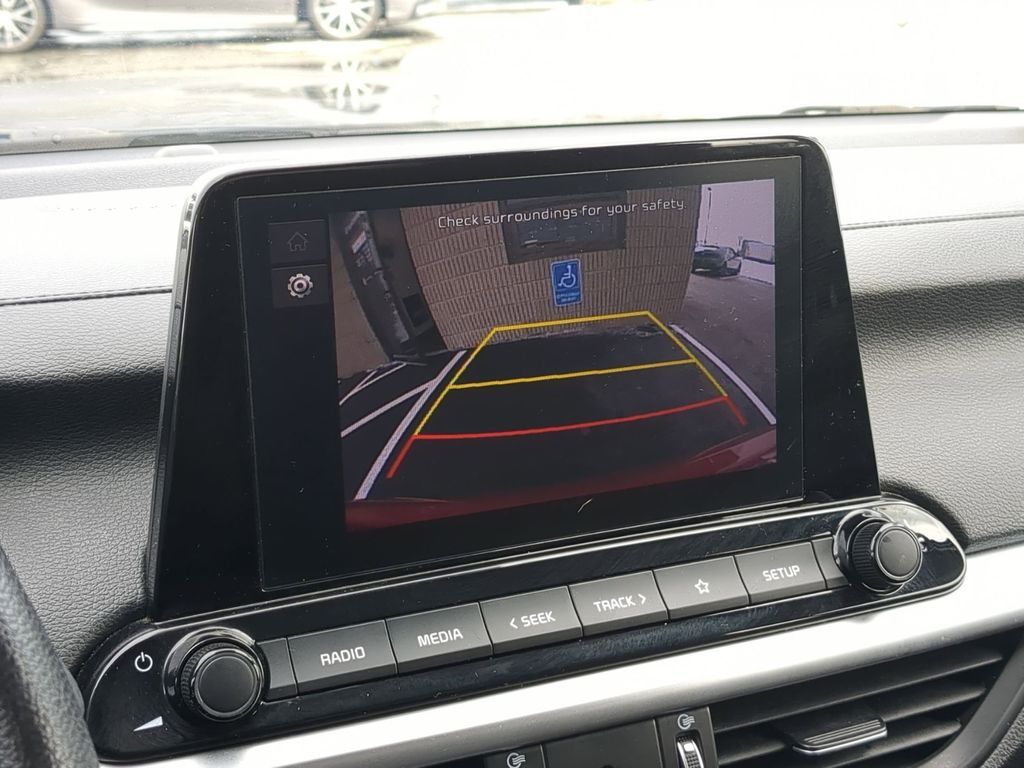 Thumbnail: 2024 Kia Forte - 19