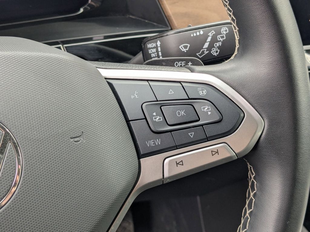 Thumbnail: 2025 Volkswagen Atlas - 19