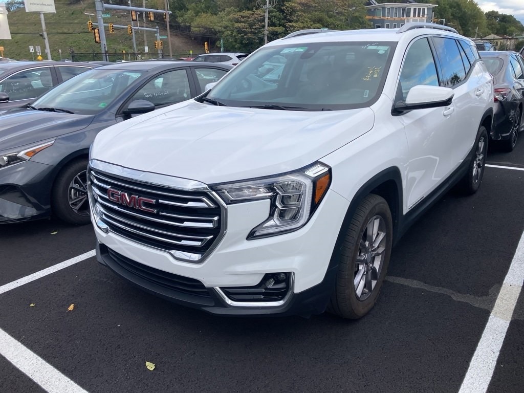 Thumbnail: 2024 GMC Terrain - 1
