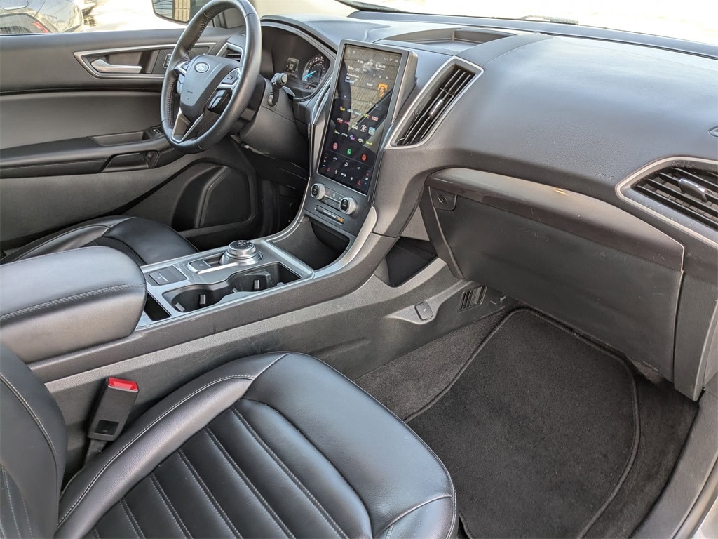 Thumbnail: 2024 Ford Edge - 35