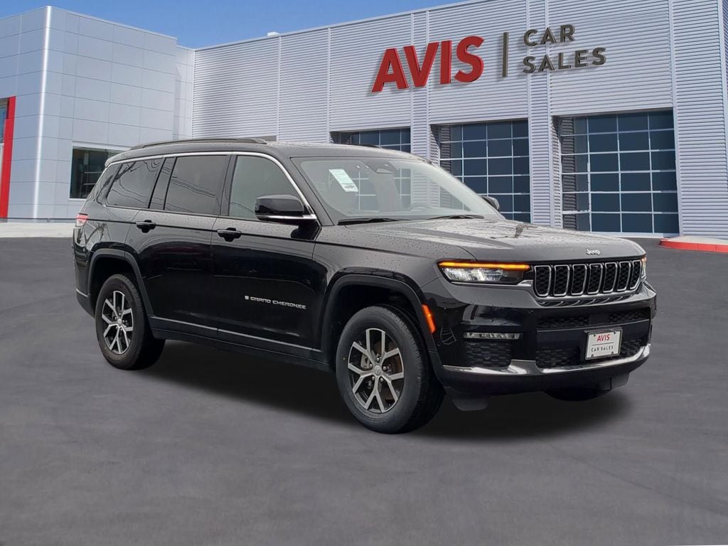 Thumbnail: 2024 Jeep Grand Cherokee L - 3