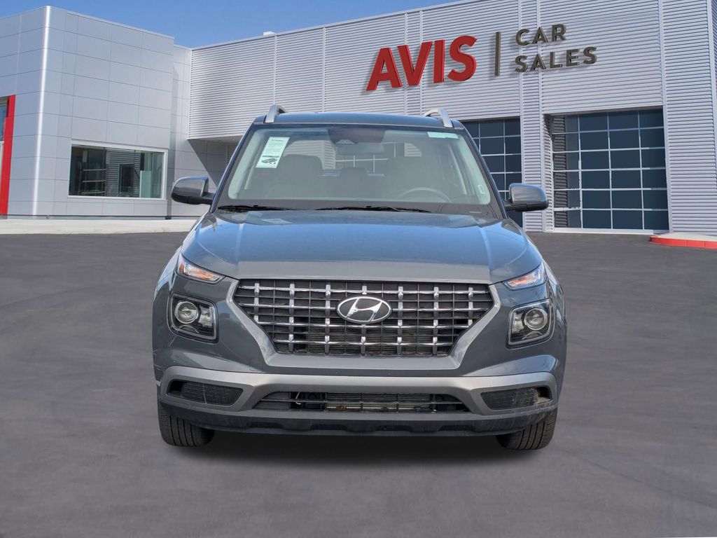 Thumbnail: 2025 Hyundai Venue - 2