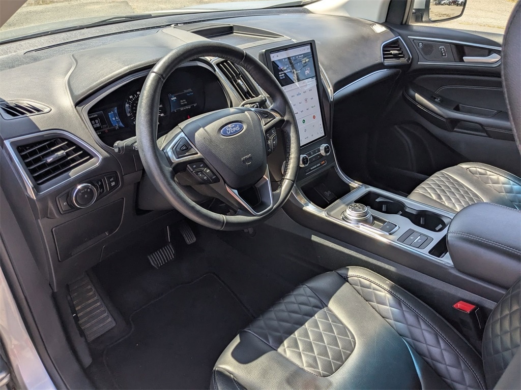 Thumbnail: 2024 Ford Edge - 17