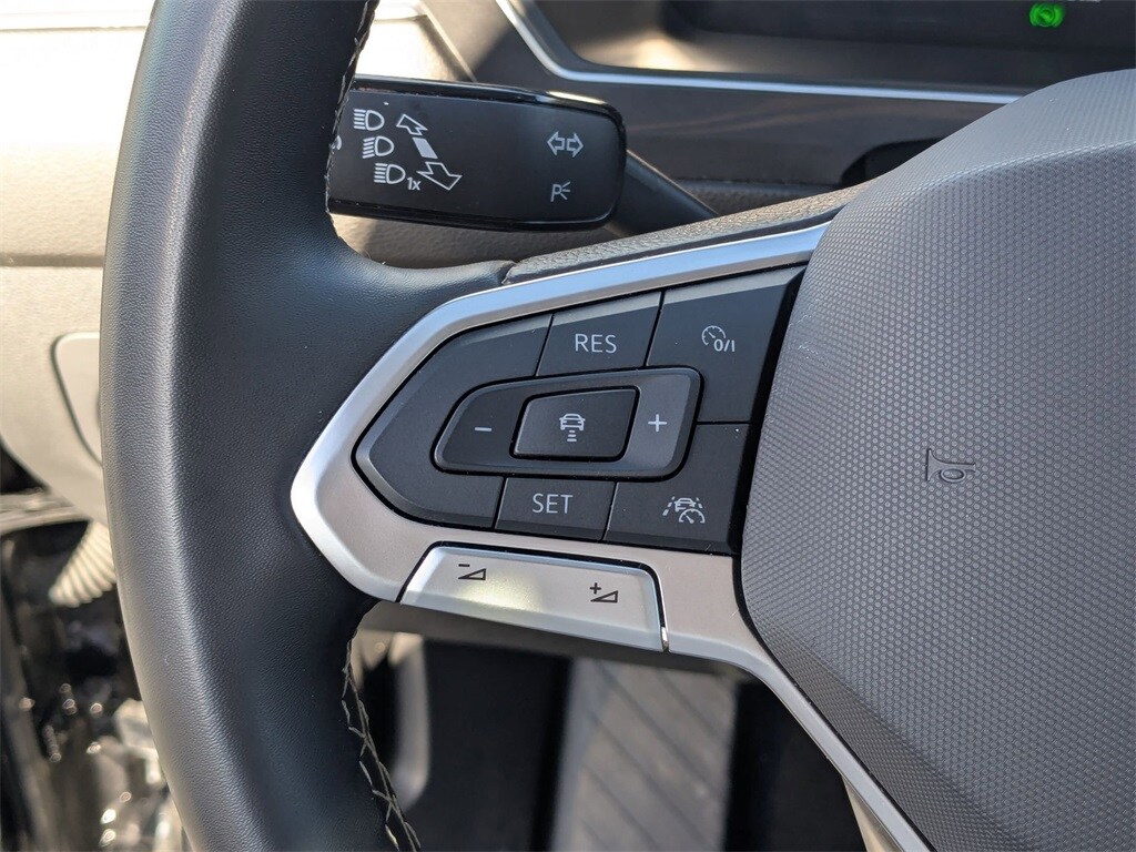 Thumbnail: 2024 Volkswagen Tiguan - 19