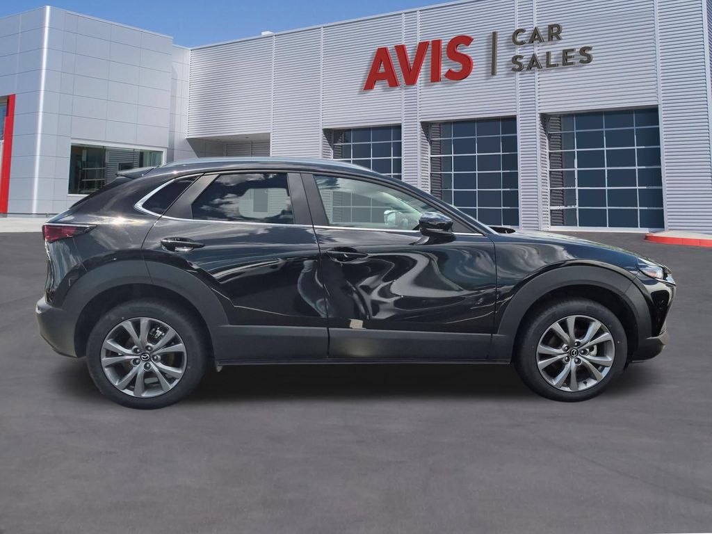 Thumbnail: 2025 Mazda CX-30 - 5
