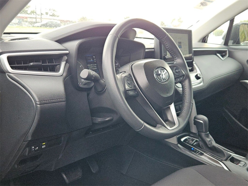 Thumbnail: 2025 Toyota Corolla Cross - 5