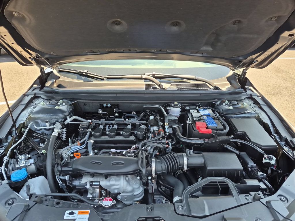 2025 Honda Accord SE - Photo 34