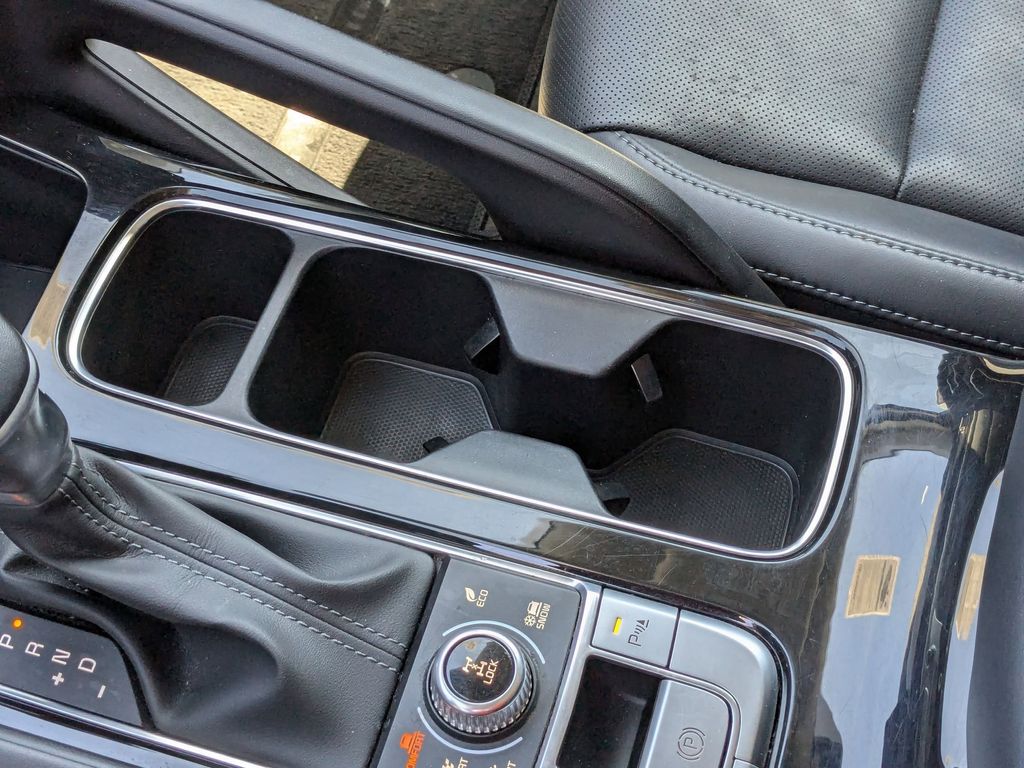 Thumbnail: 2025 Kia Telluride - 25