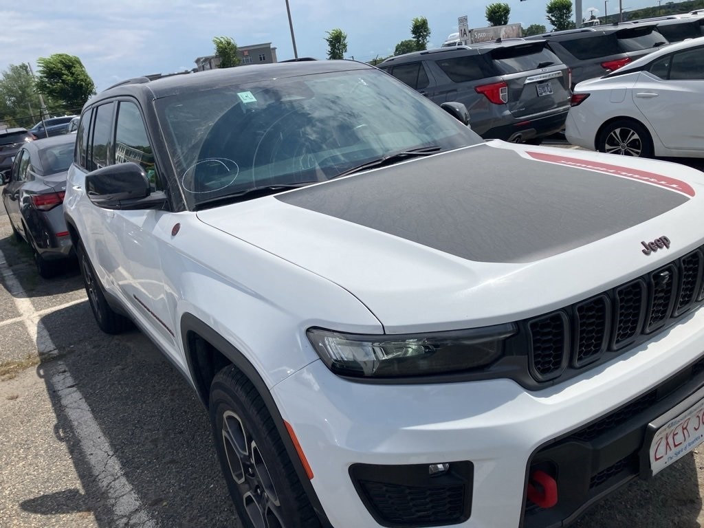 Thumbnail: 2022 Jeep Grand Cherokee - 2