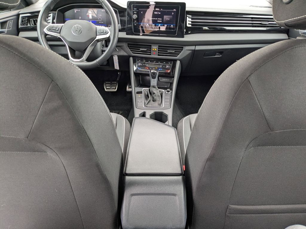 Thumbnail: 2025 Volkswagen Jetta - 29